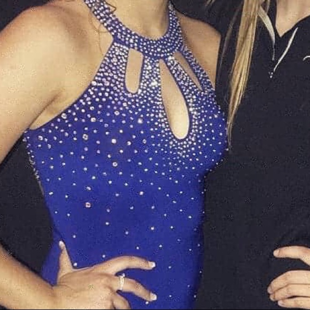 Royal blue prom dress!
